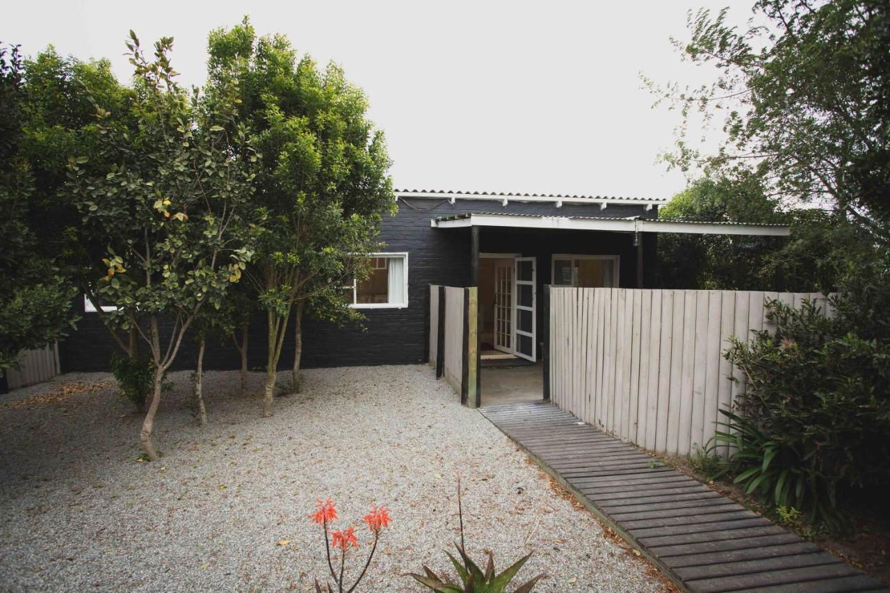 Beyond Urban Cottages Stormsrivier Luaran gambar